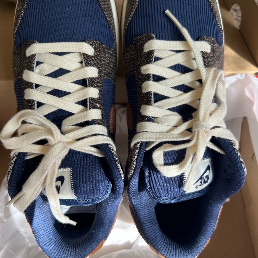 Nike Dunk Low Premium in Tweed Corduroy In Size Women’s Size 9 Men’s 7.5 - Picture 8 of 15